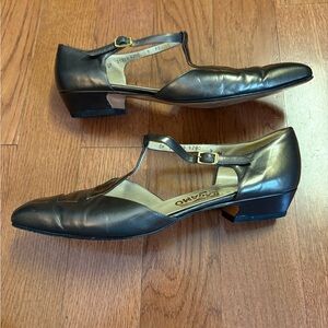 Salvatore Ferragamo Women's Bronze & Metallic Pewter Heels. Size 9